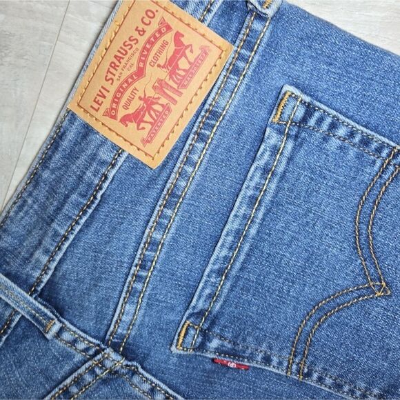 Levi's Premium 711 SKINNY WOMEN'S JEANS Size 26 - Picture 4 of 9